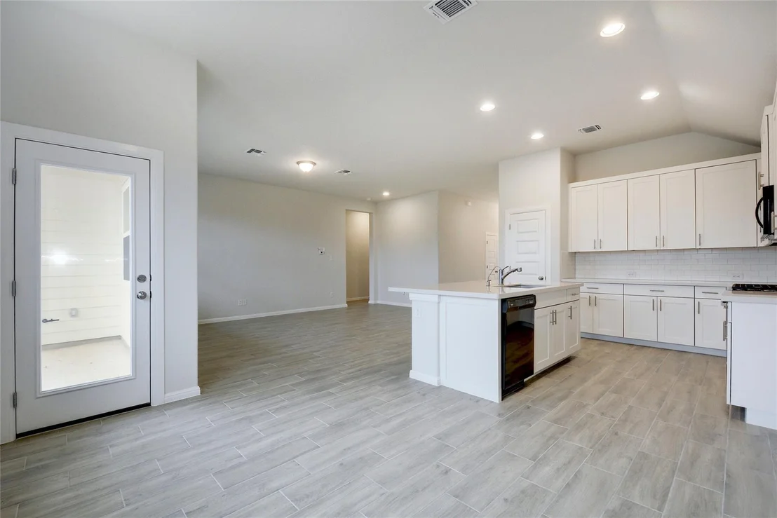 Photo of 134 Edgewater TRL