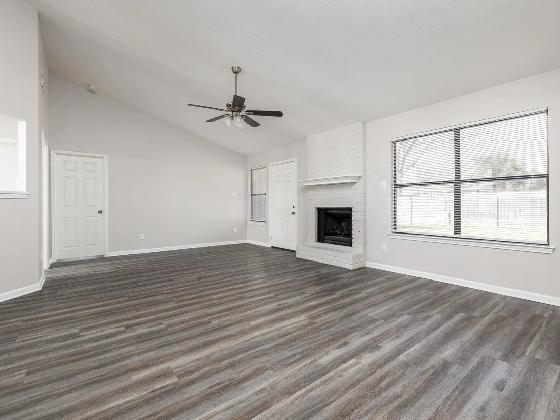 Photo of 1816 Provident LN