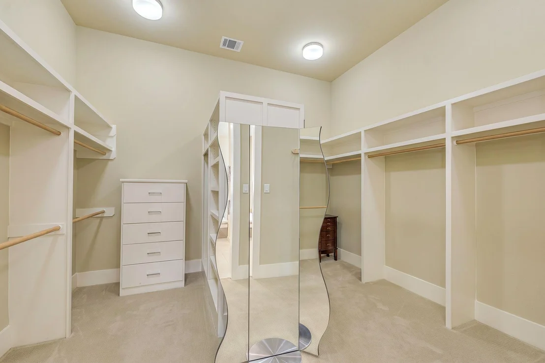 Photo of 18309 Flagler DR