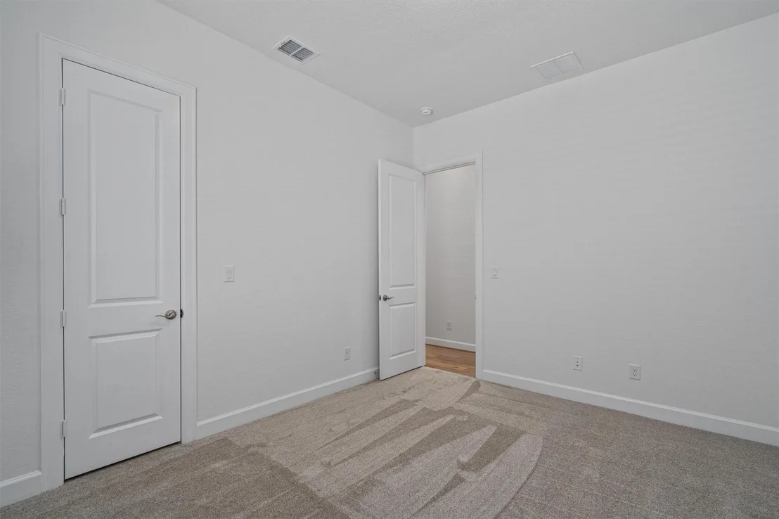 Photo of 15200 Dorothy DR