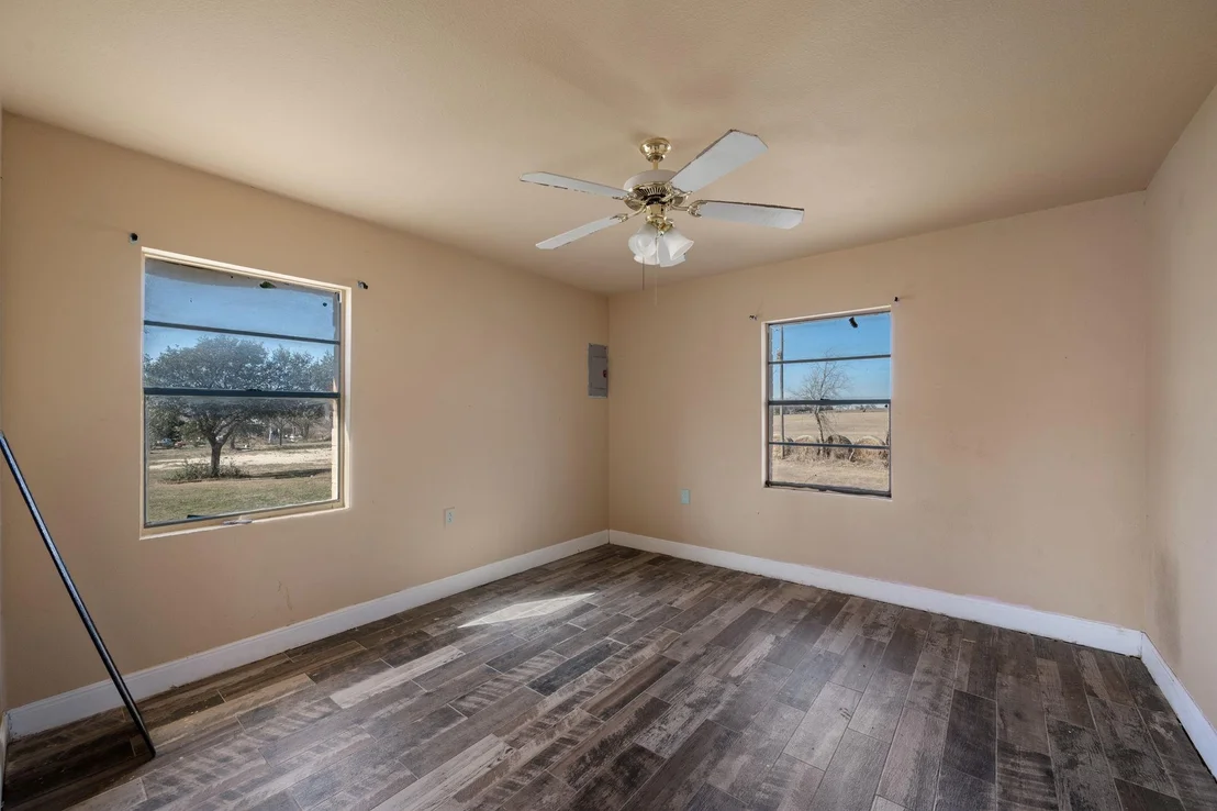 Photo of 5100 County Road 234