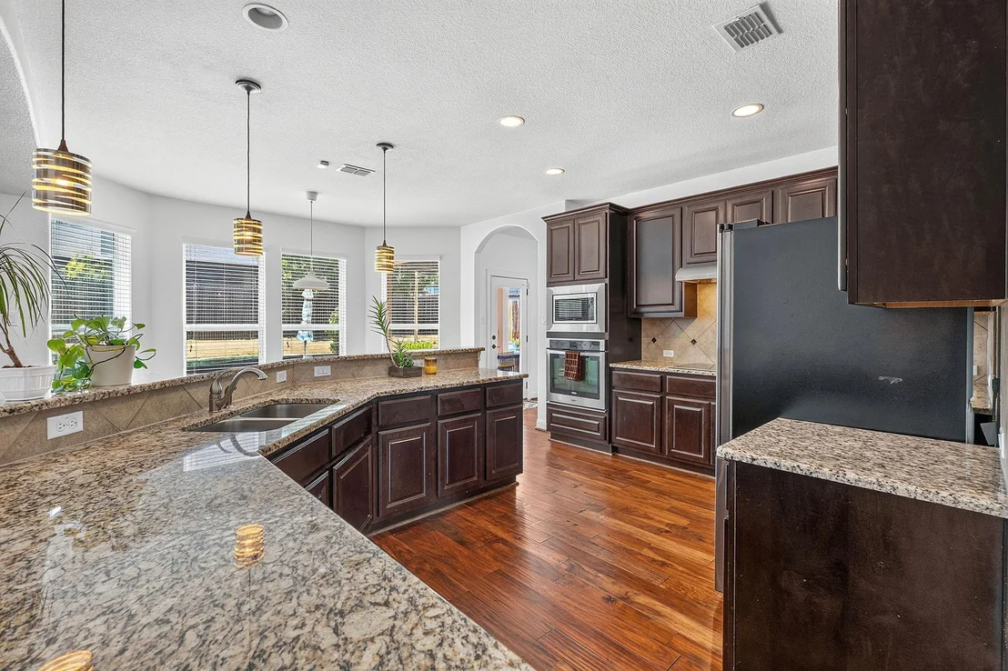 Photo of 1010 Canyon Edge DR