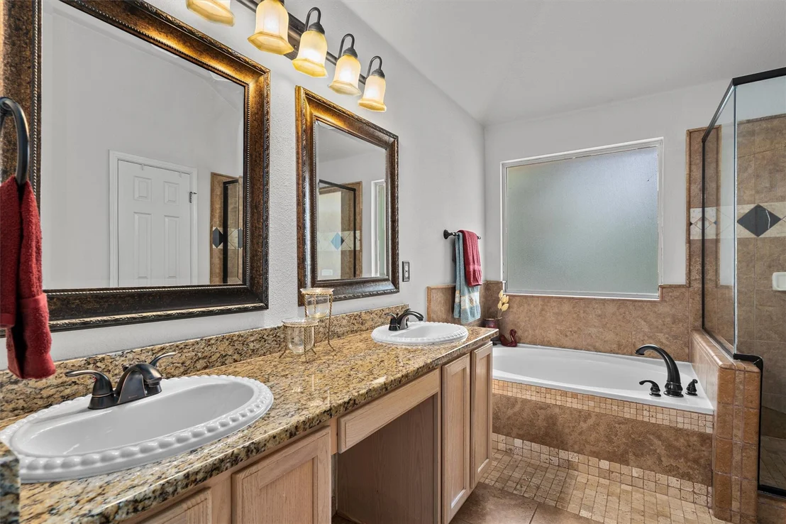 Photo of 4118 N Summercrest LOOP