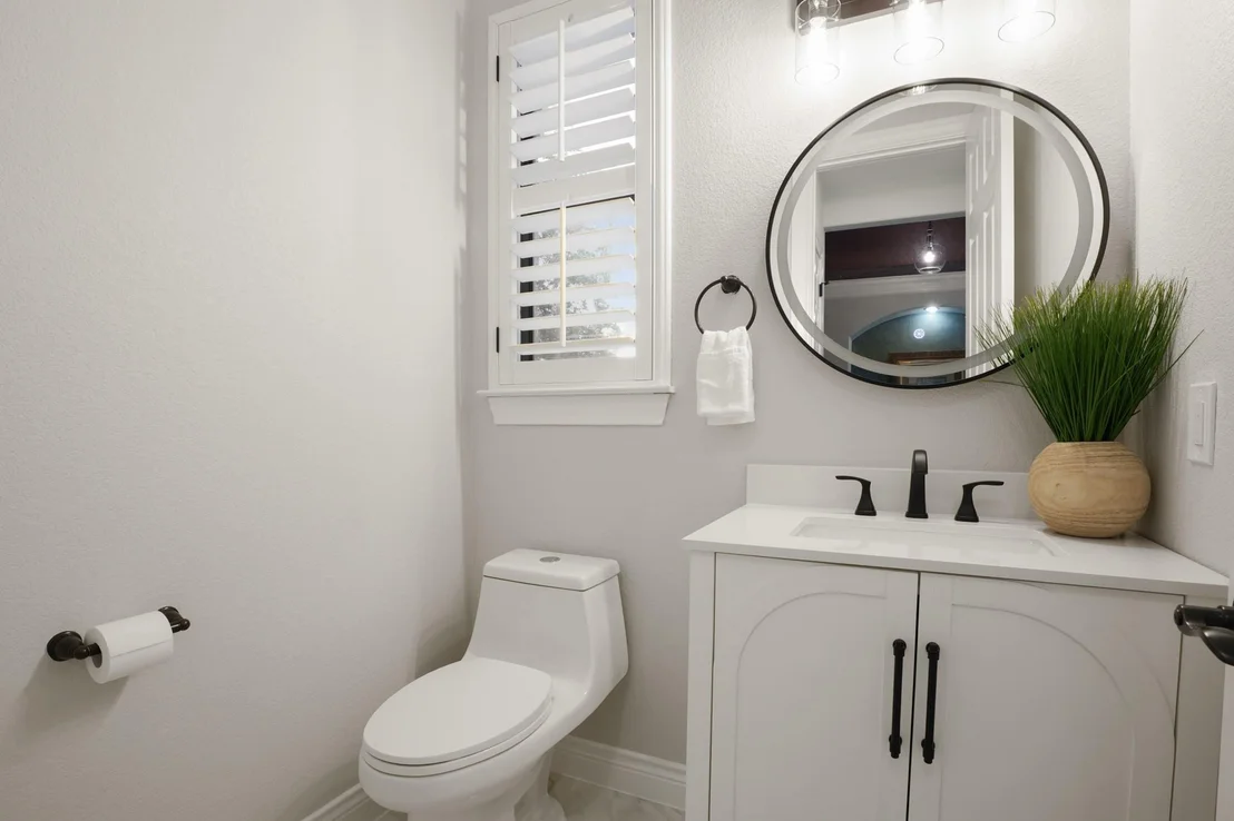 Photo of 106 Cactus Bend CV
