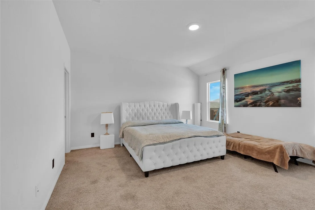 Photo of 397 Evergreen Sumac LOOP