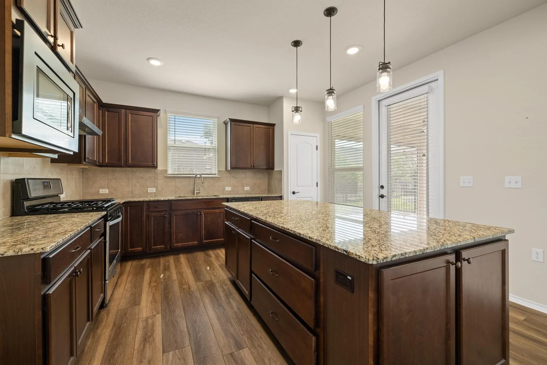 Photo of 716 Kitty Hawk RD