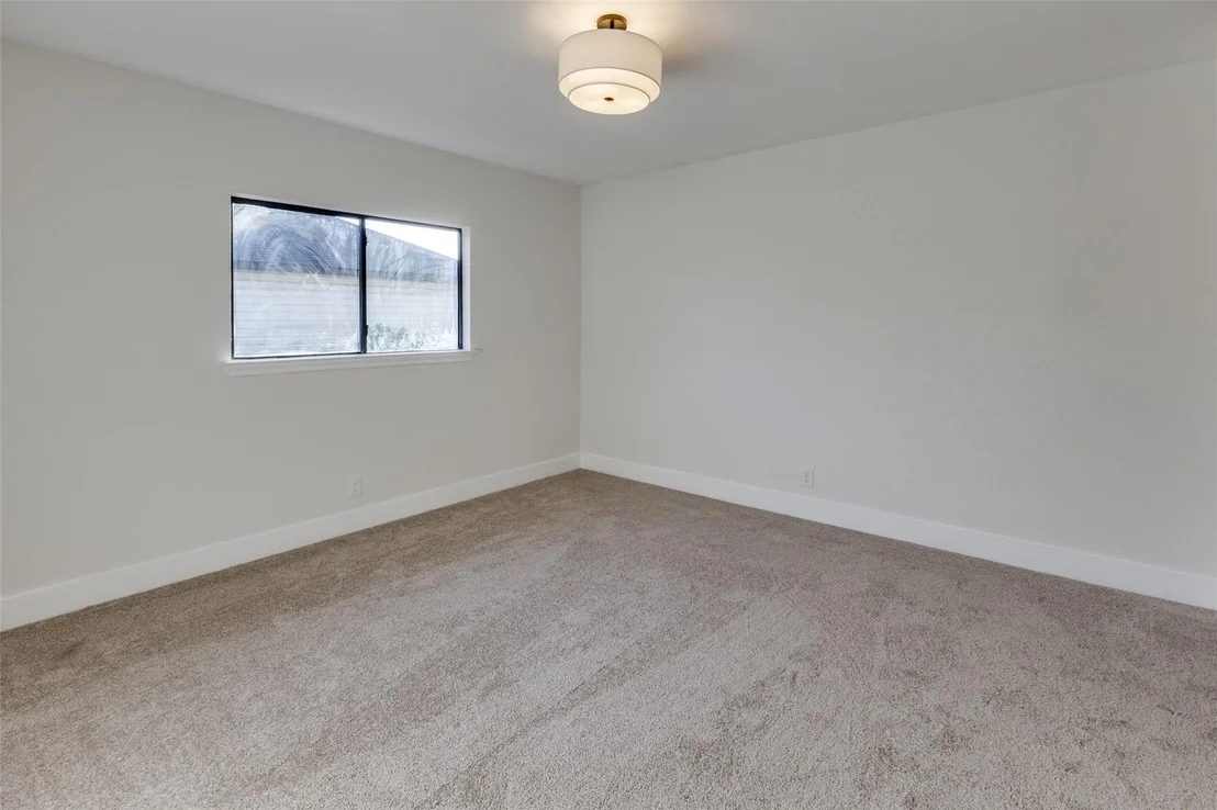 Photo of 2949 Donnell DR