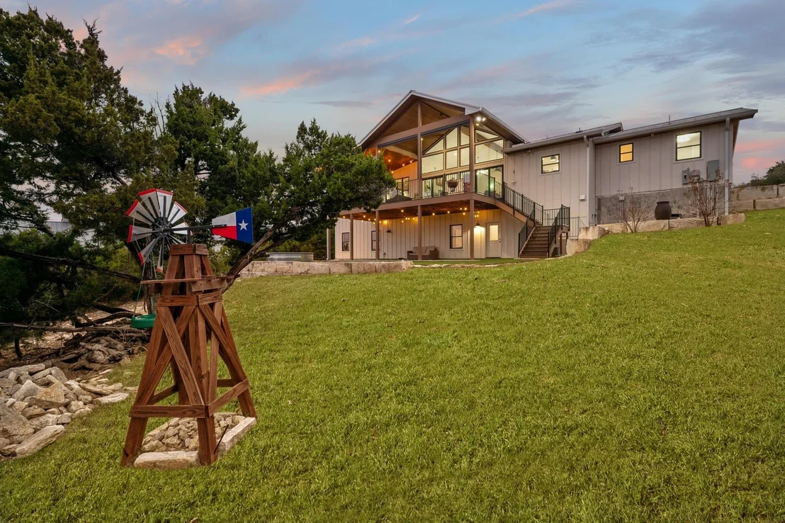 Photo of 4408 Hennig DR