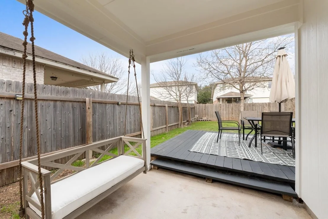 Photo of 2604 James Bausch LN