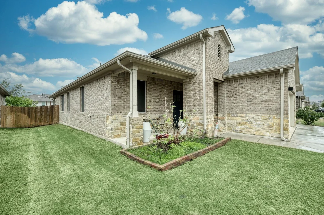 Photo of 1105 Vogel DR