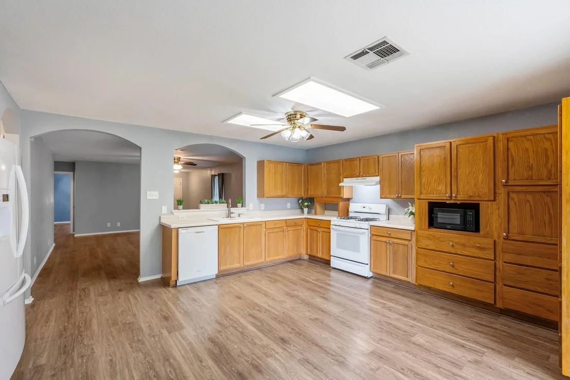 Photo of 203 Presidio DR