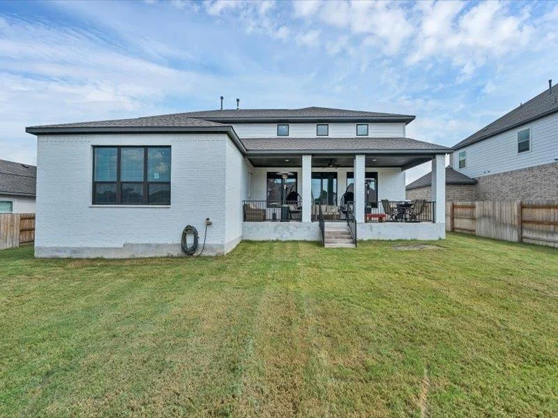 Photo of 107 Robert Brown LN