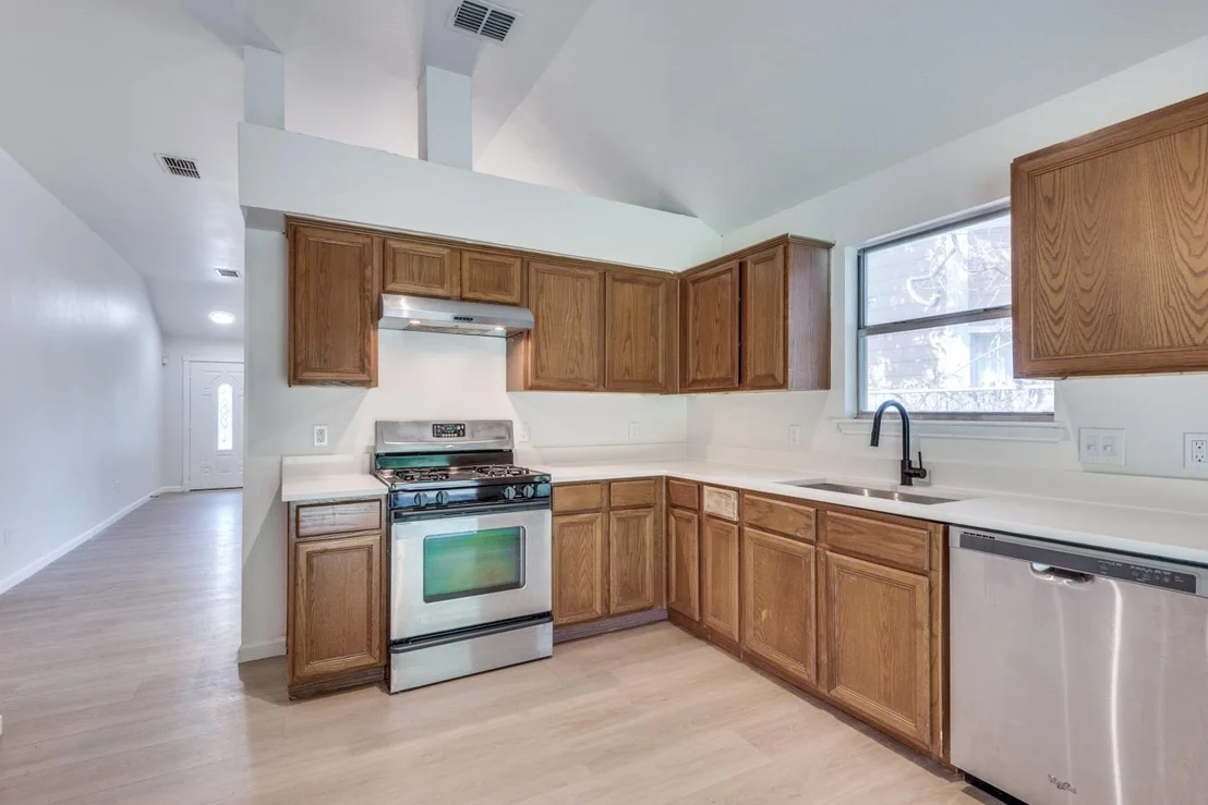 Photo of 2502 Quicksilver BLVD