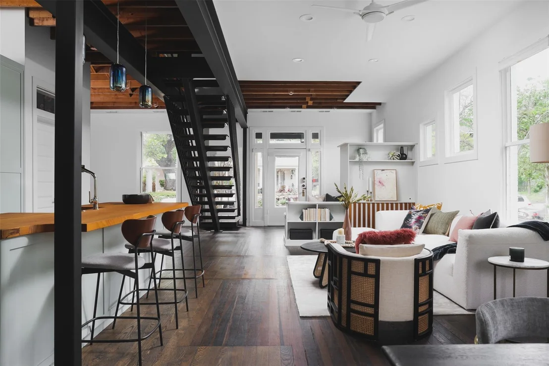 Photo of 701 Highland Ave