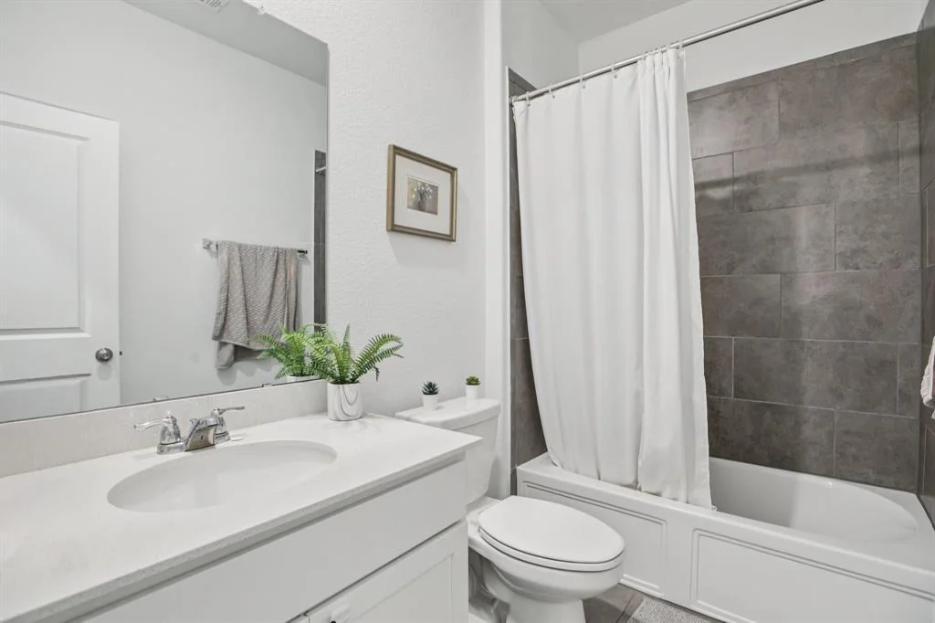 Photo of 624 Spurlock WAY