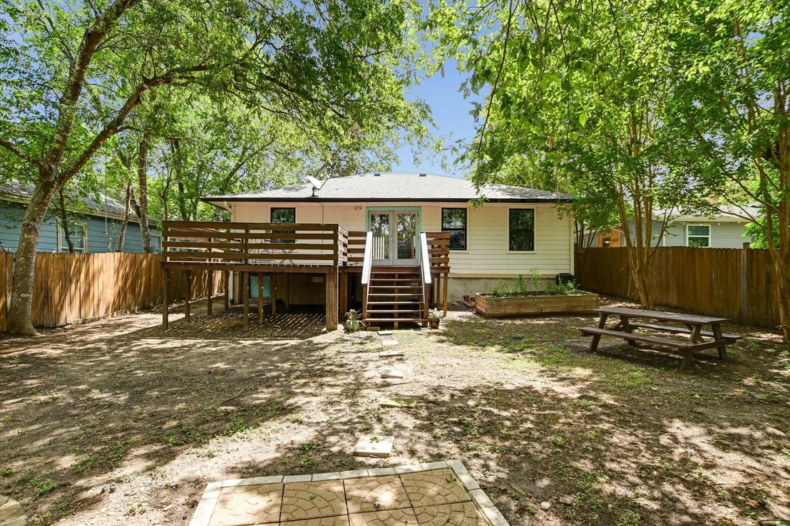 Photo of 1206 Eleanor ST