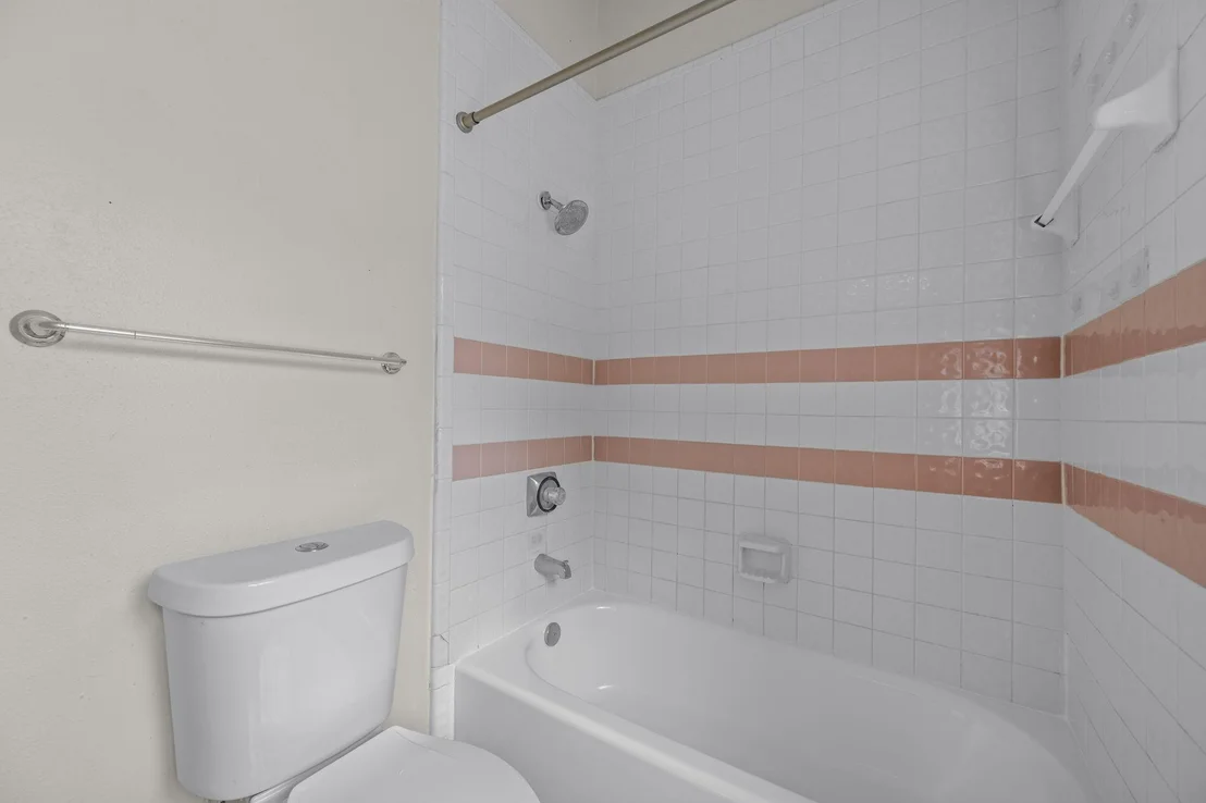 Photo of 1605 Quail Run RD