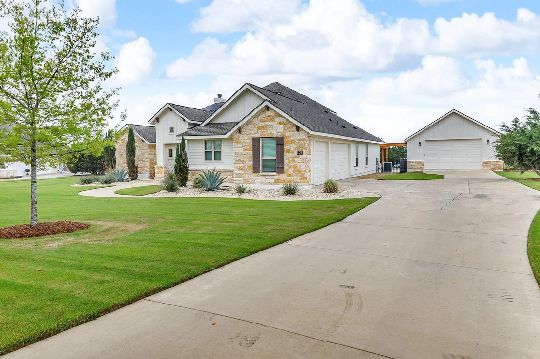 Photo of 109 Spice Bush Springs