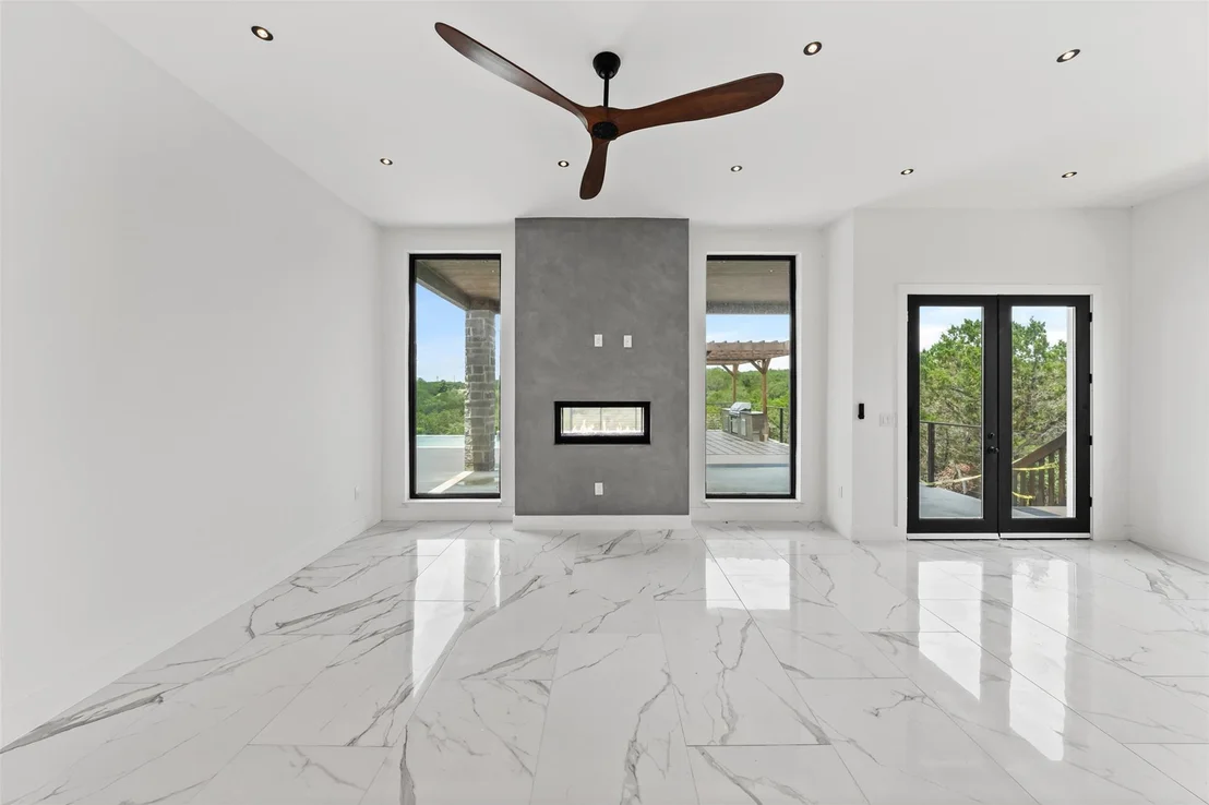 Photo of 4997 Comanche DR