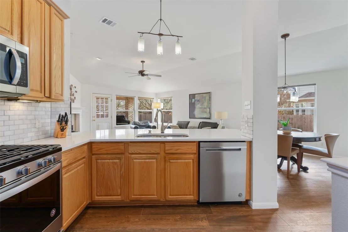Photo of 17007 Brewer Blackbird DR