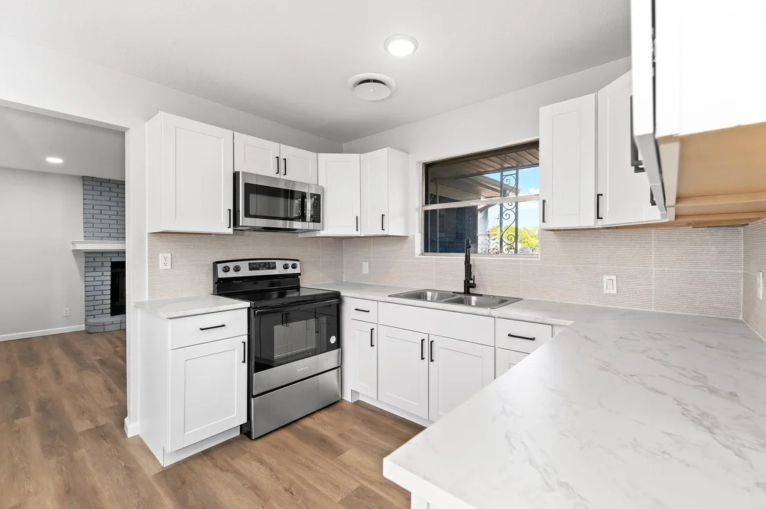 Photo of 1411 Violet Ave