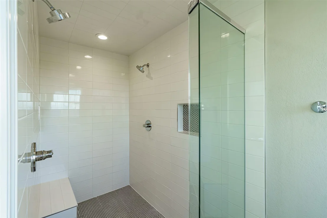 Photo of 20811 Hamilton Pool RD