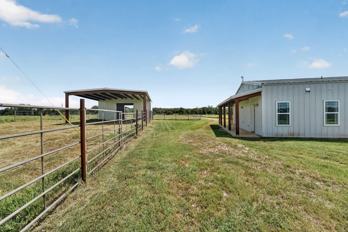 Photo of 3800 County Road 481
