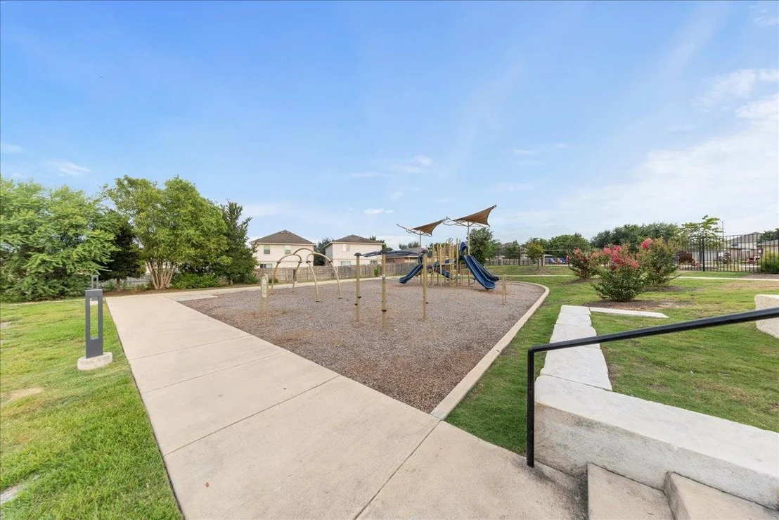 Photo of 3200 Egan DR