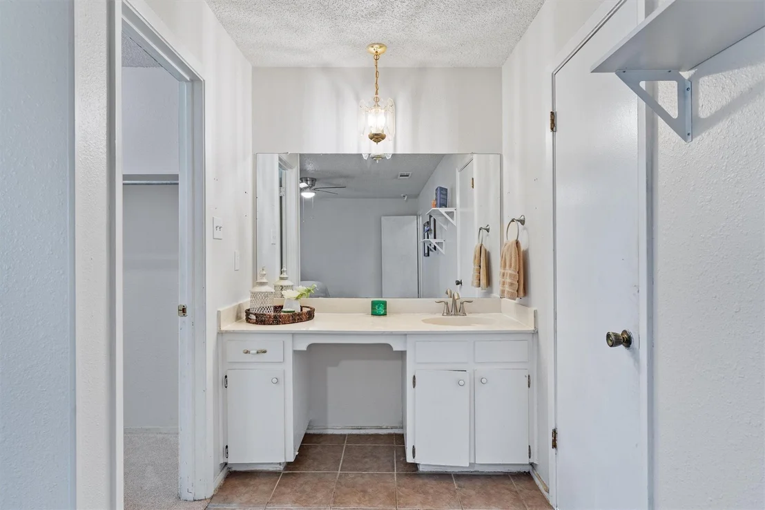 Photo of 702 Garden Villa CIR