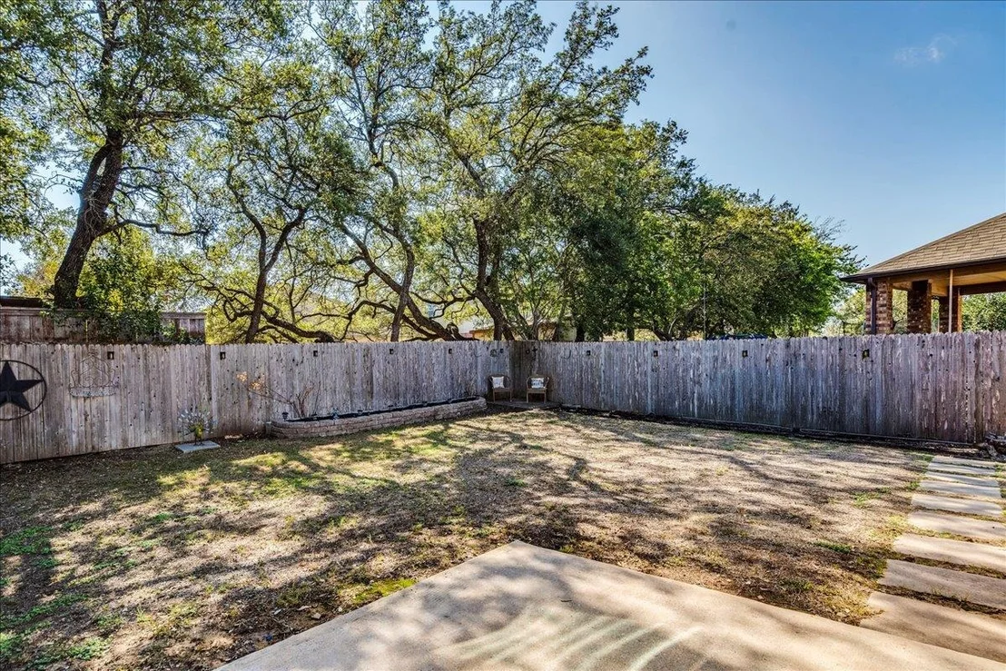Photo of 1040 Verna Brooks WAY