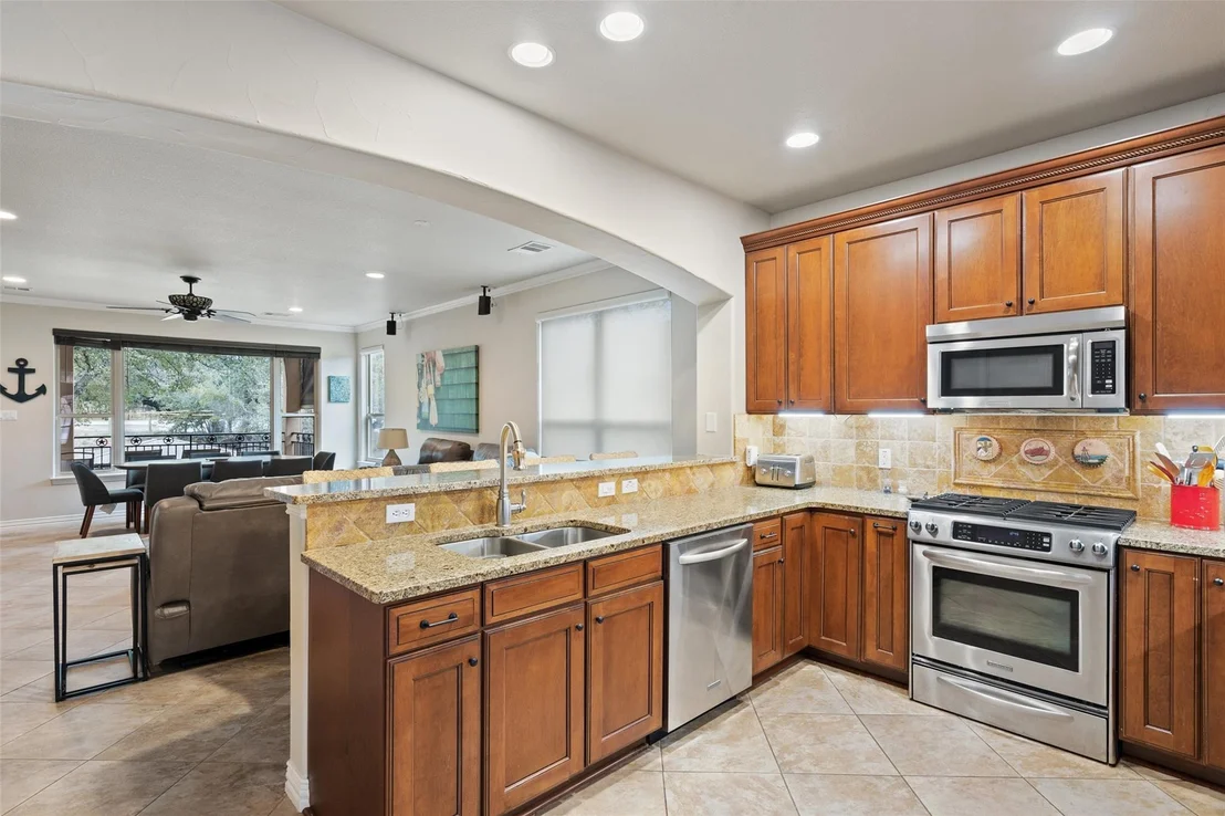 Photo of 118 Bridgepoint DR