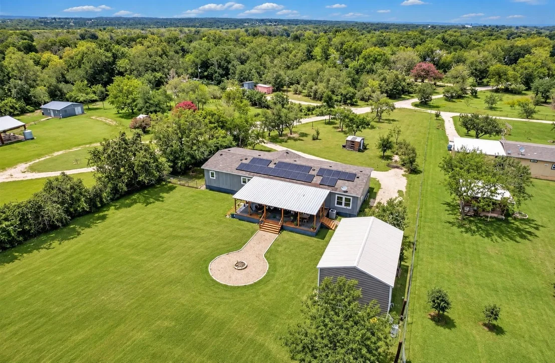 Photo of 213 River Front DR