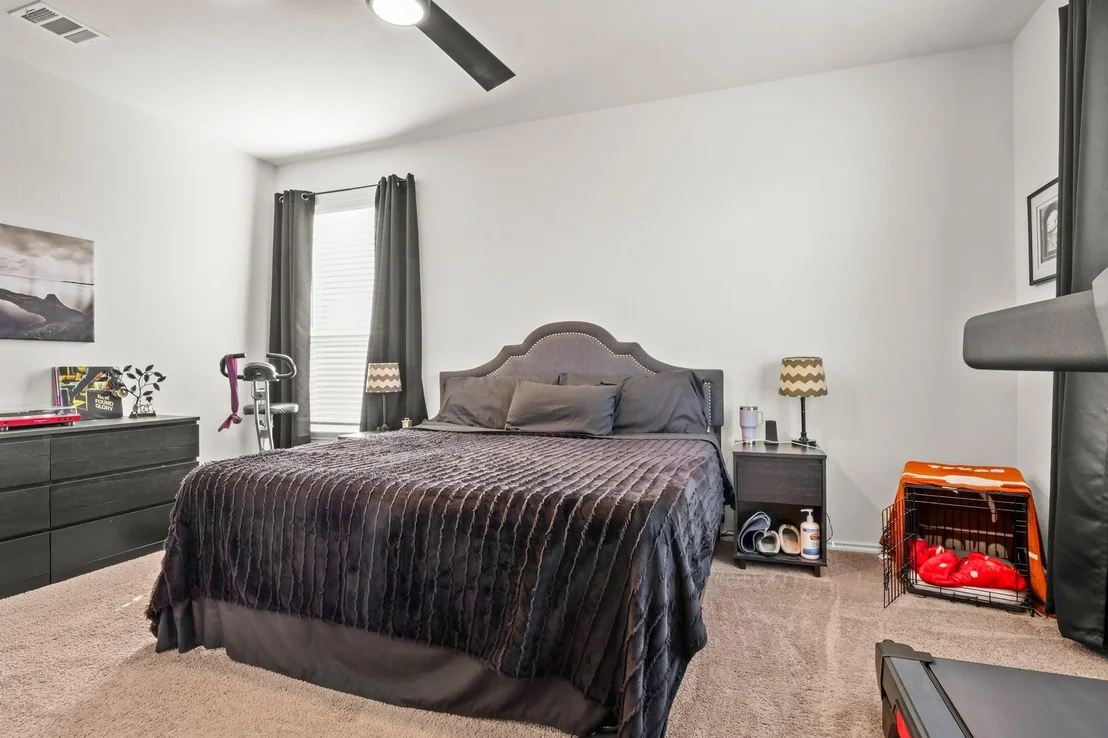 Photo of 315 Mauve LN