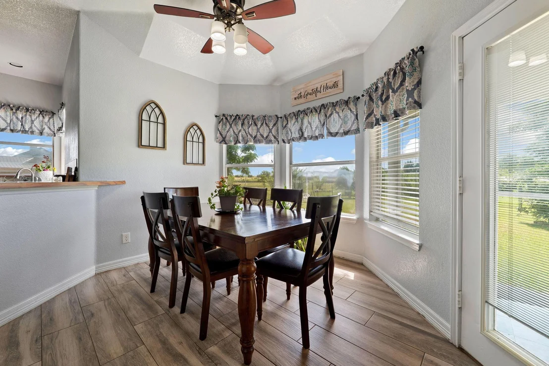 Photo of 4900 Gate Dancer LN