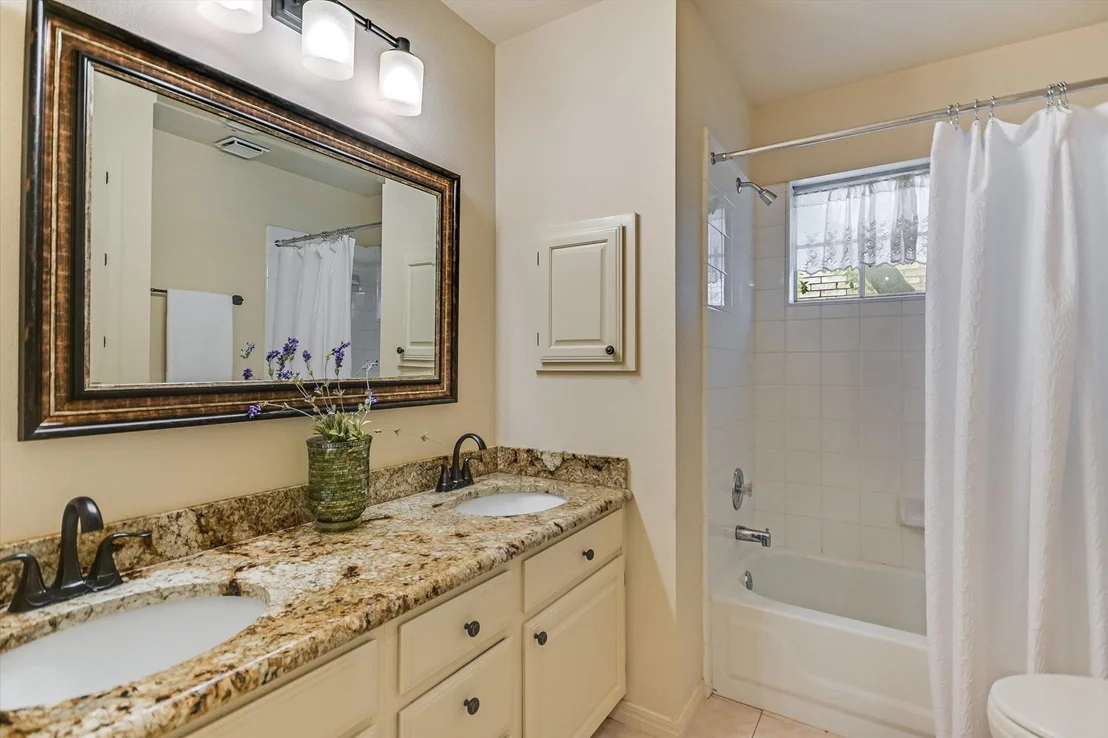 Photo of 901 Rock Spring CV
