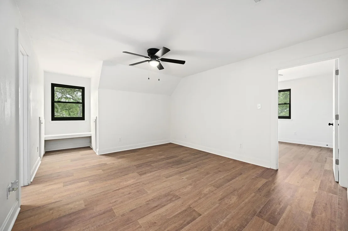 Photo of 322 Mesa Oaks