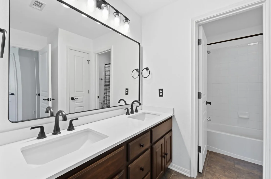 Photo of 12621 Capella TRL