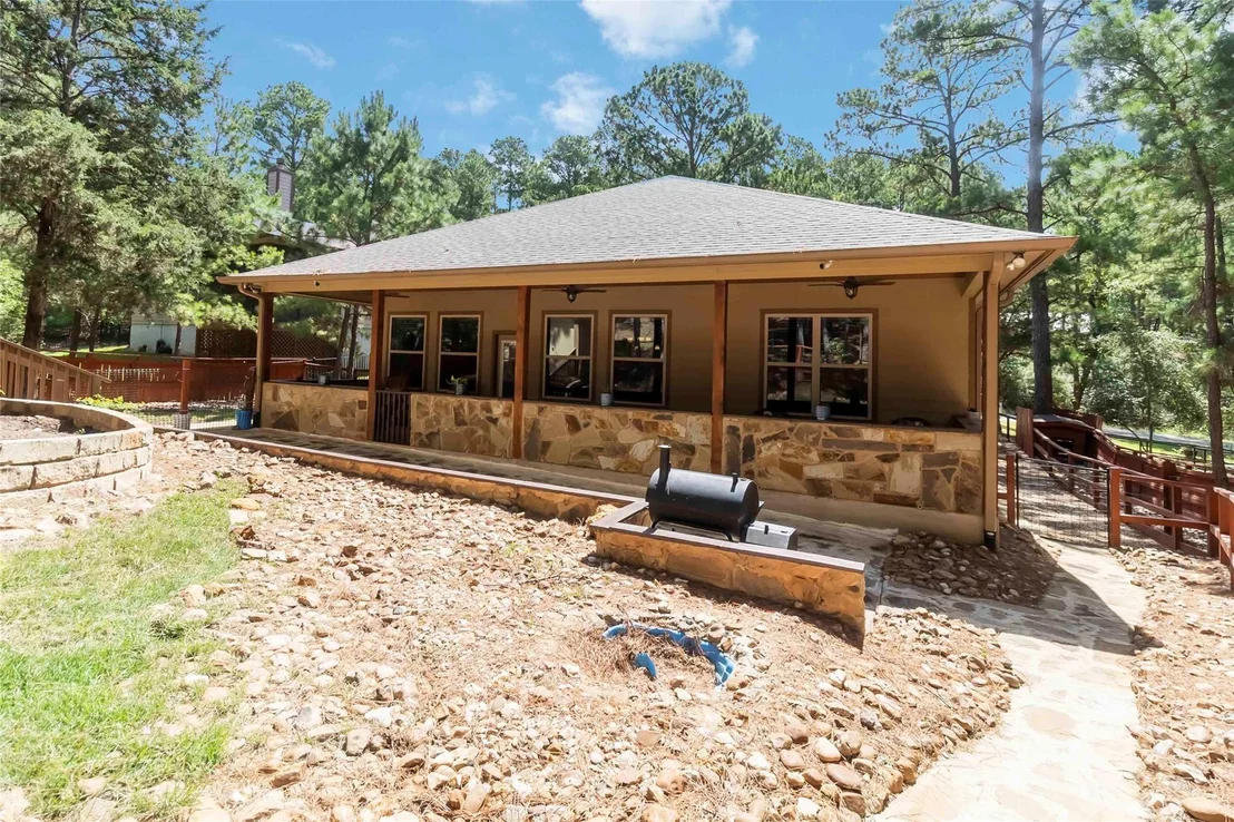Photo of 182 Papawai DR