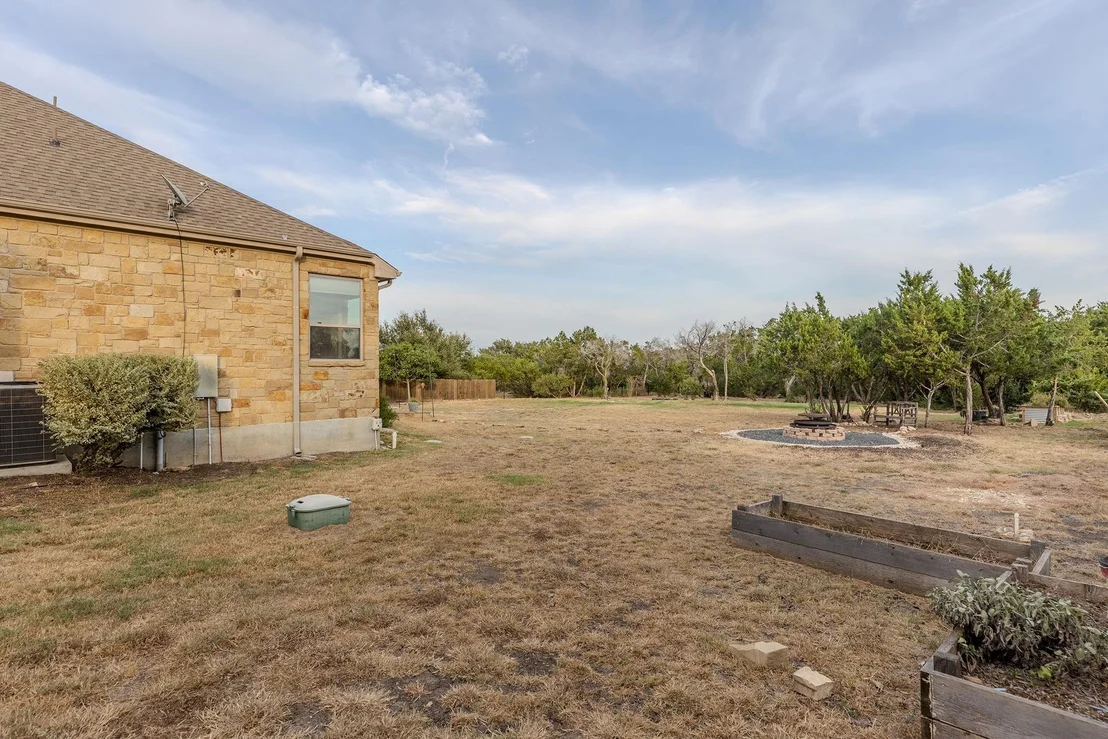 Photo of 140 Joshua DR