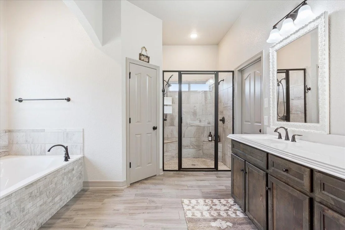 Photo of 2977 Presidio CIR