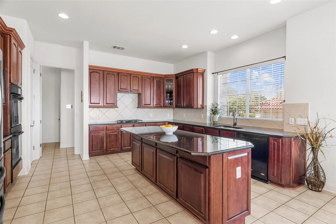 Photo of 302 Aria DR