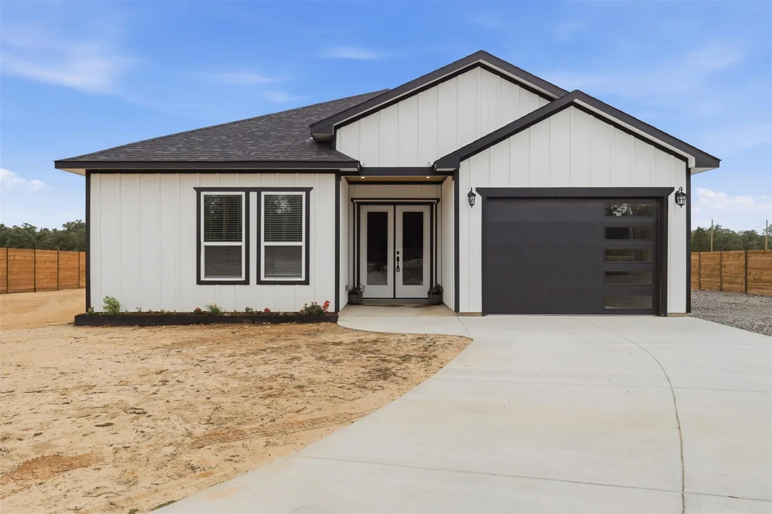 Photo of 113 Los Robles RD