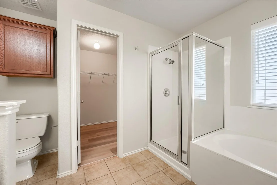 Photo of 13200 Ring DR