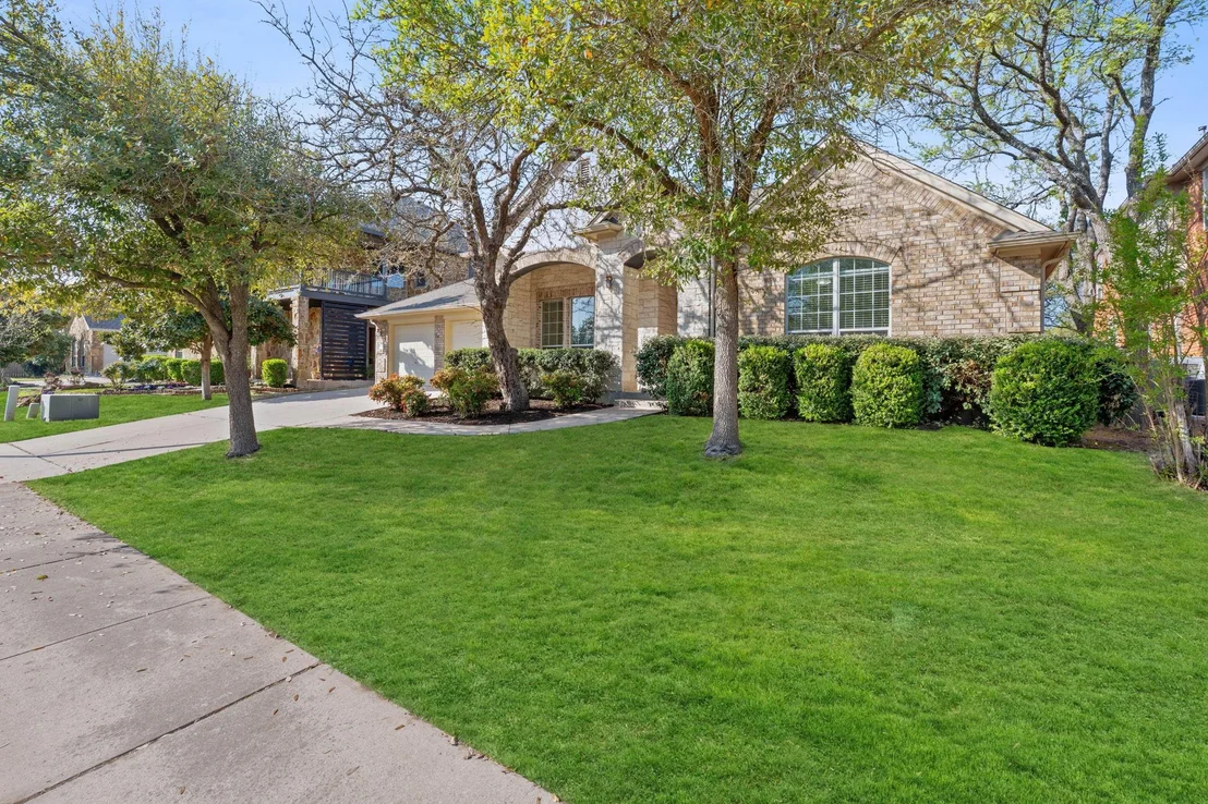 Photo of 738 Nelson Ranch RD
