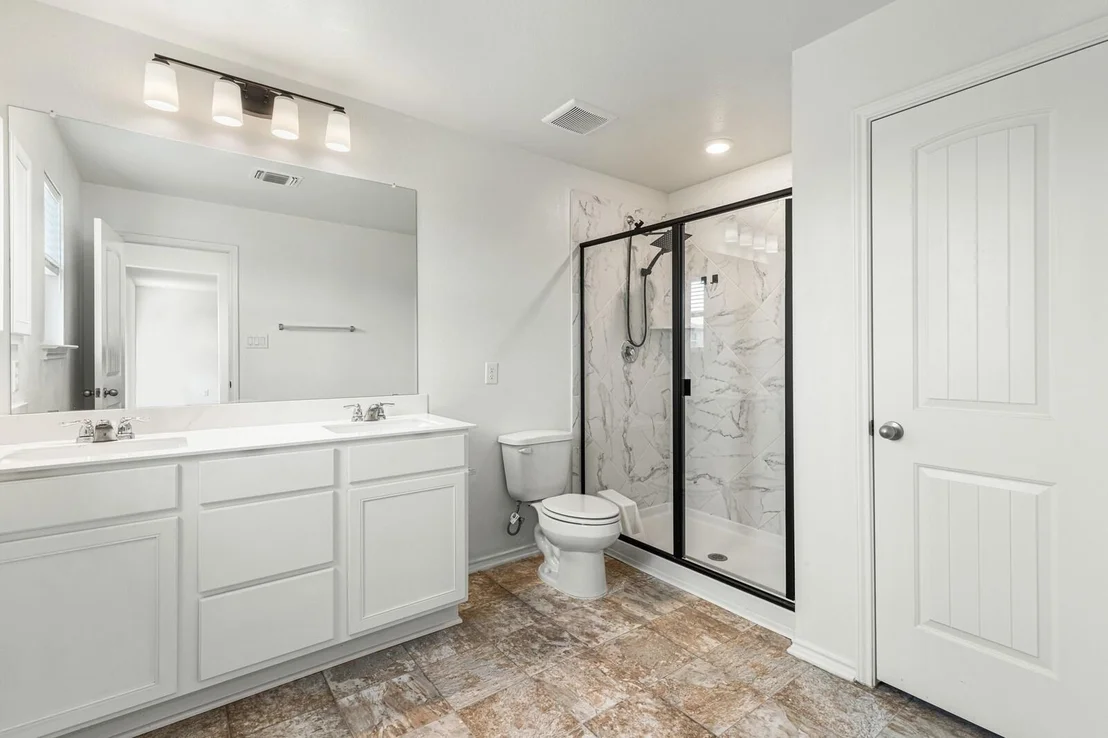 Photo of 1232 Adam LN