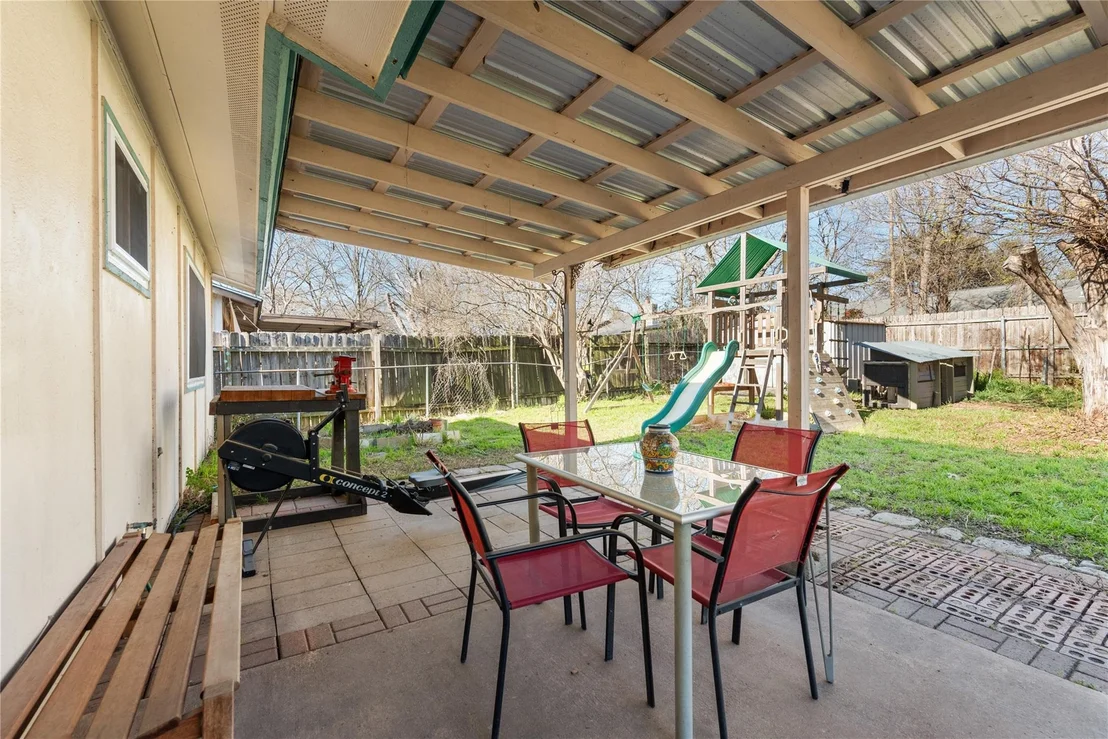 Photo of 10002 Dorset DR
