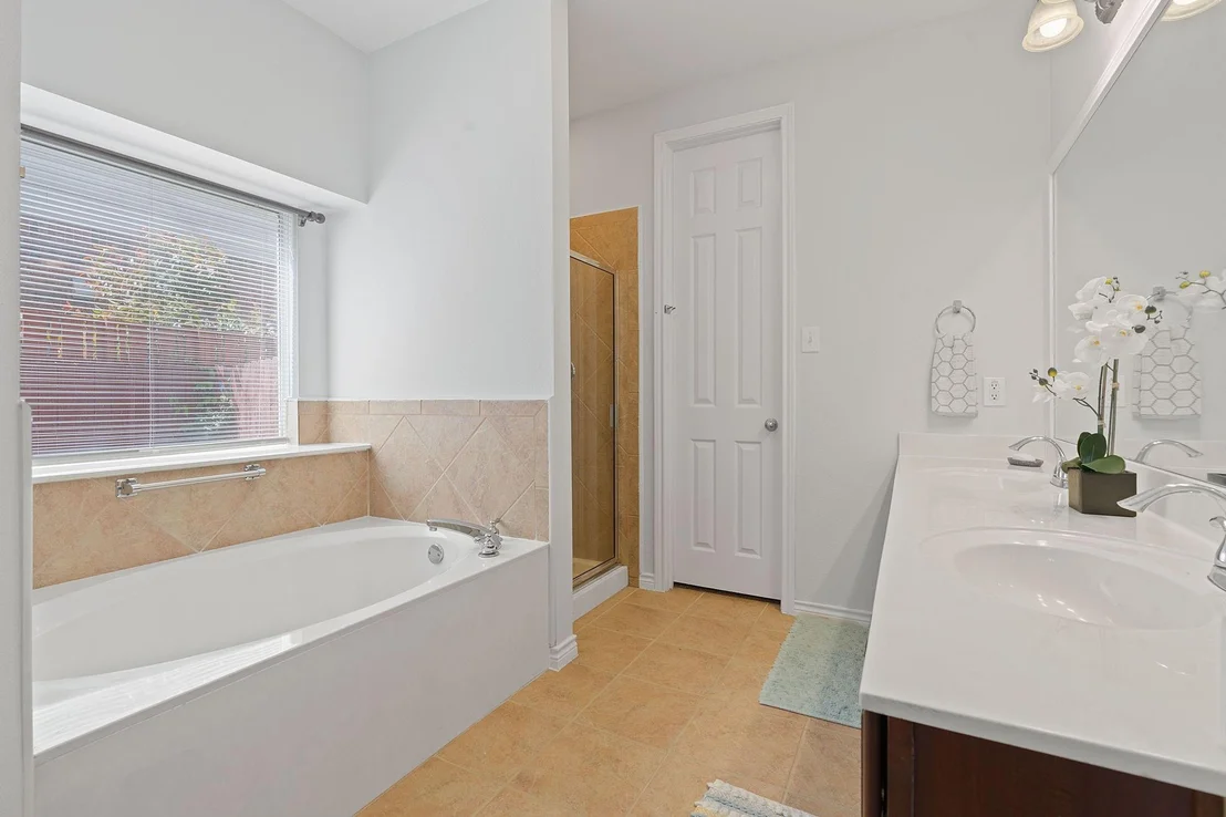 Photo of 114 Cedar Elm LN