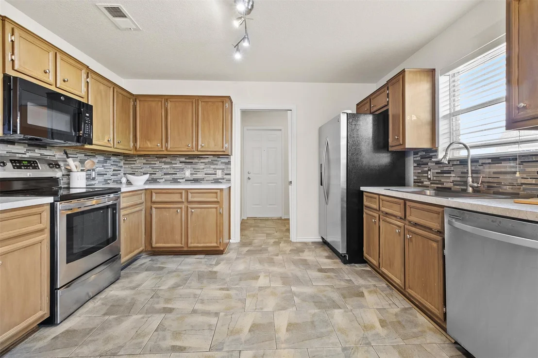 Photo of 3903 Mustang DR