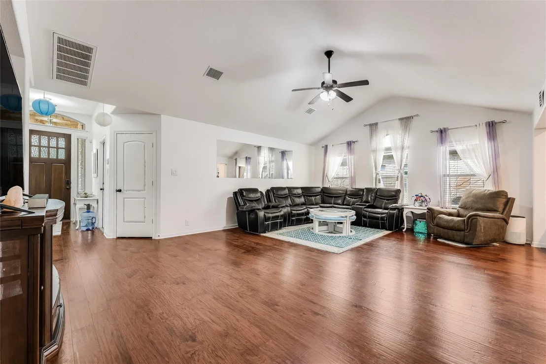 Photo of 2509 Muzzie LN