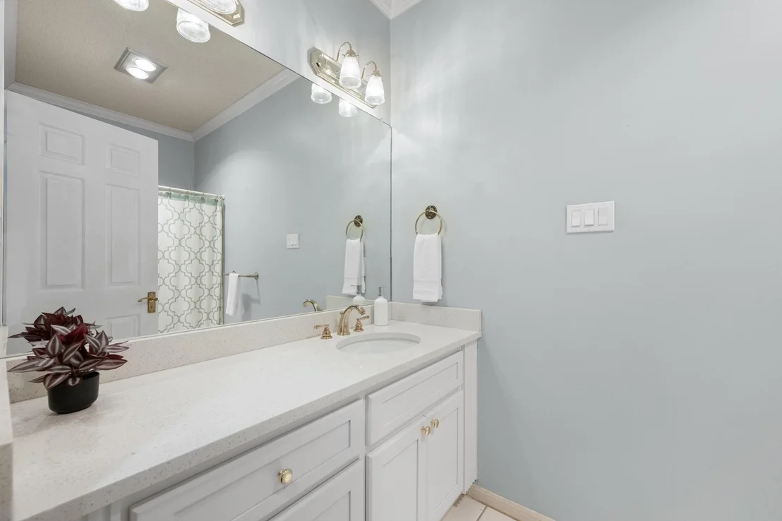 Photo of 10401 Pinehurst DR